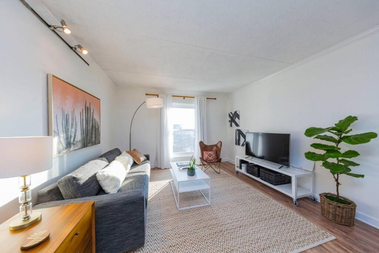 Music Row Retreat - 3 Beds, 1 Bedroom, Pool, Parking 纳什维尔 外观 照片