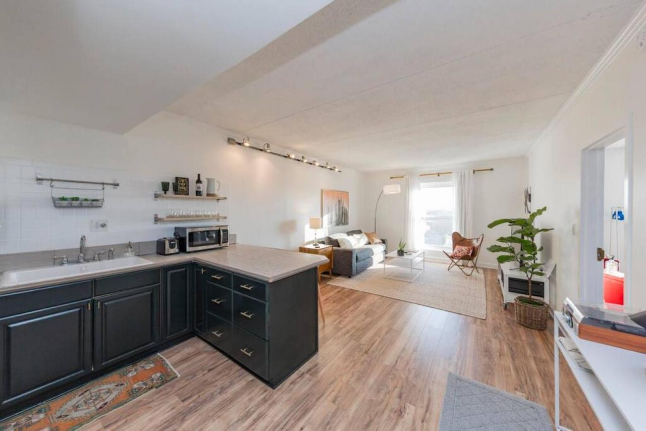 Music Row Retreat - 3 Beds, 1 Bedroom, Pool, Parking 纳什维尔 外观 照片