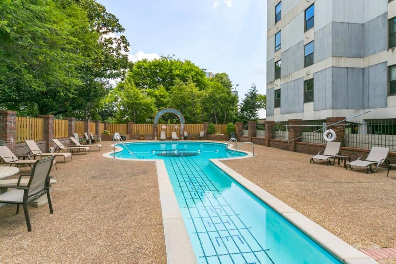 Music Row Retreat - 3 Beds, 1 Bedroom, Pool, Parking 纳什维尔 外观 照片