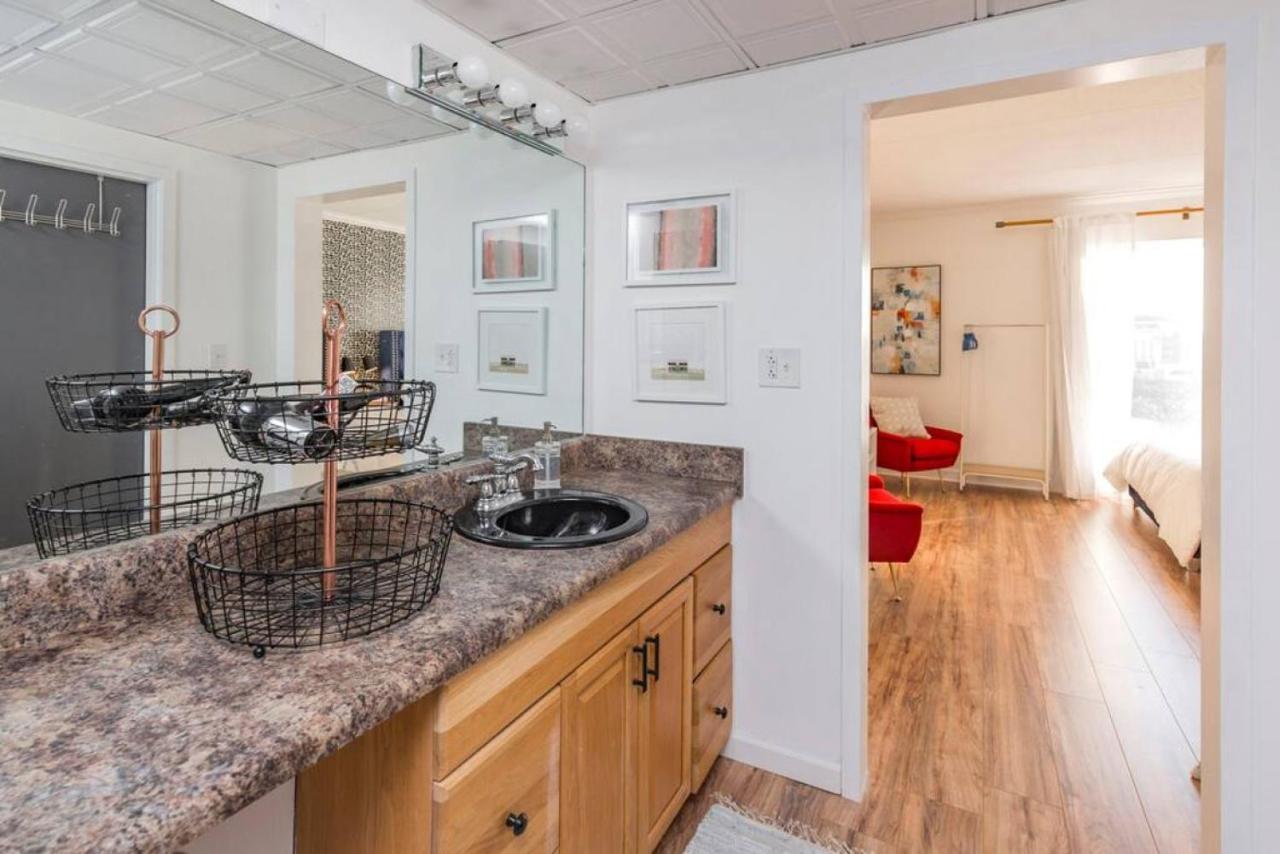 Music Row Retreat - 3 Beds, 1 Bedroom, Pool, Parking 纳什维尔 外观 照片